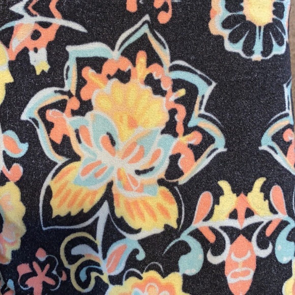LuLaRoe Pastel Psychedelic 70s Vibes Floral OS Leggings - Picture 6 of 12